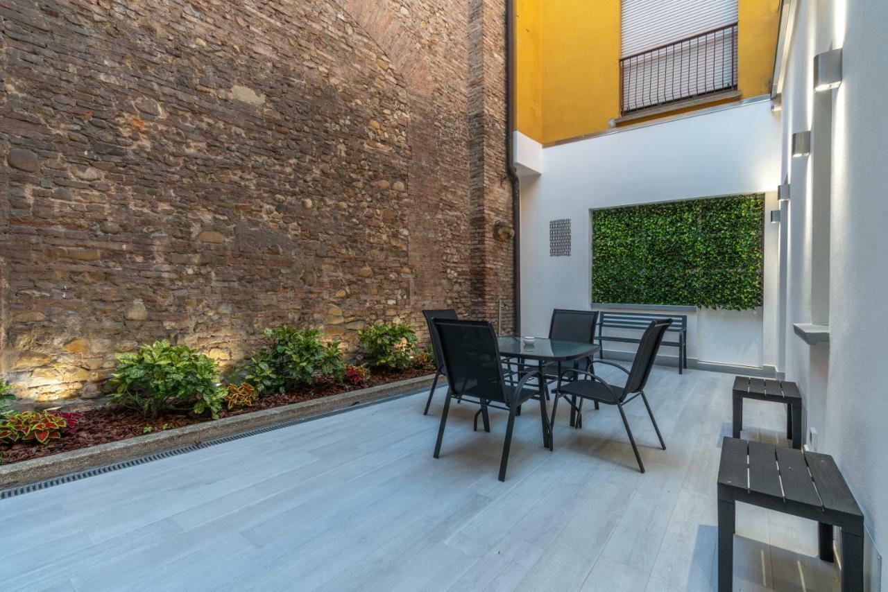 Ferienwohnung Dimora Santo Stefano: Ampia, Con Giardino Privato Bologna Exterior foto