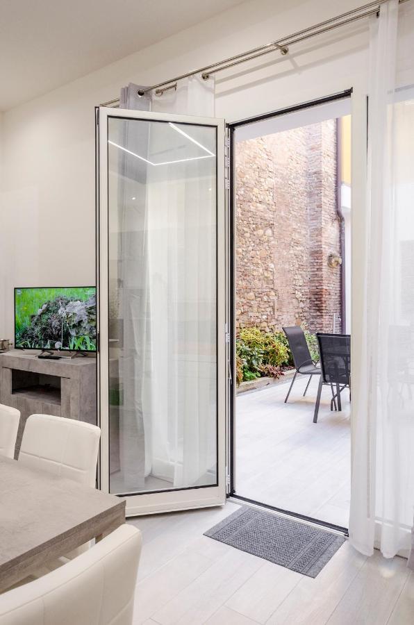Ferienwohnung Dimora Santo Stefano: Ampia, Con Giardino Privato Bologna Exterior foto